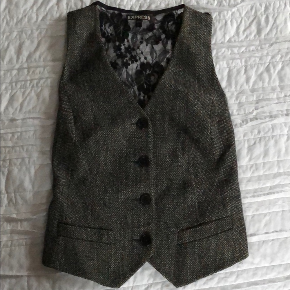 Express vest